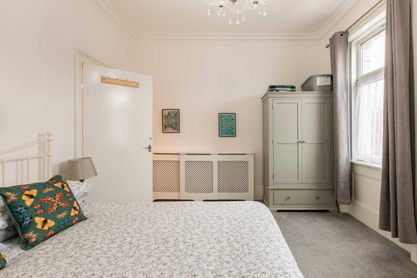 4 Bed Home 3 Mins From Harbour + Sandy Beach Folkestone Exterior foto